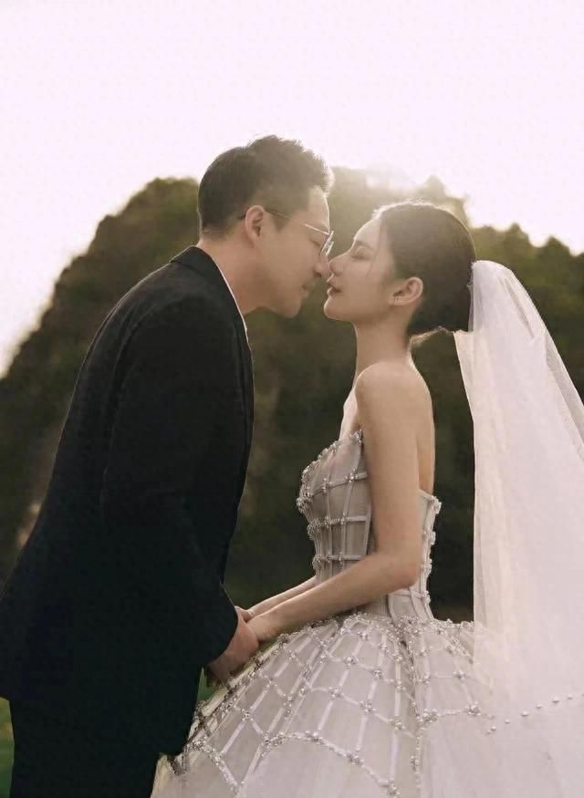 汪小菲婚礼低调温馨，马筱梅美丽动人，网友热议简约风格 - 家居知识