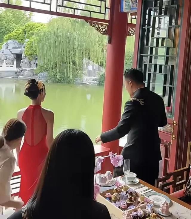 汪小菲婚礼低调温馨，马筱梅美丽动人，网友热议简约风格 - 家居知识