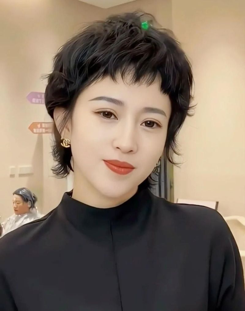 简约风格利落短发，这些发型非常百搭，不挑脸型都能轻松驾驭 - 家居知识