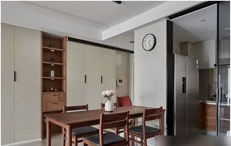 极简风装修遭家人反对，完工后惊艳众人获夸赞