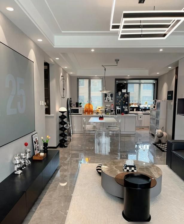 坚持极简主义的浙江夫妇，把家装修得一尘不染，透着骨子里的高级 - 家居知识