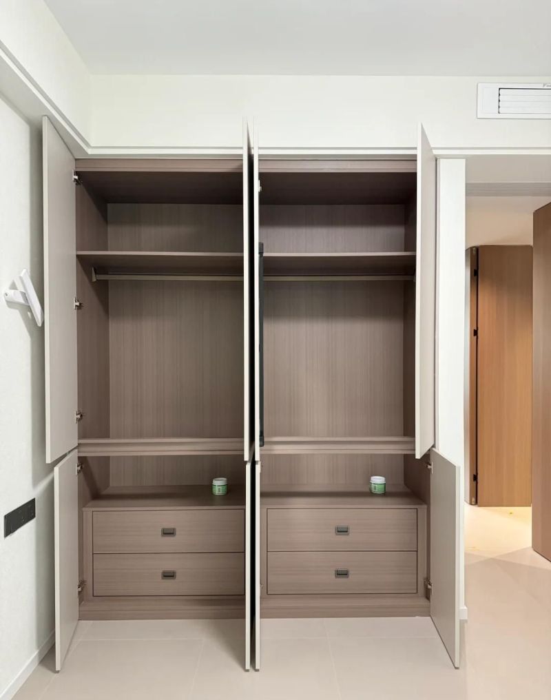 定制衣柜避坑指南,这9个设计千万别装,全是血泪教训! 如果再装修,定制衣柜一定坚持“9不装”,都是吃亏后的教训 - 家居知识