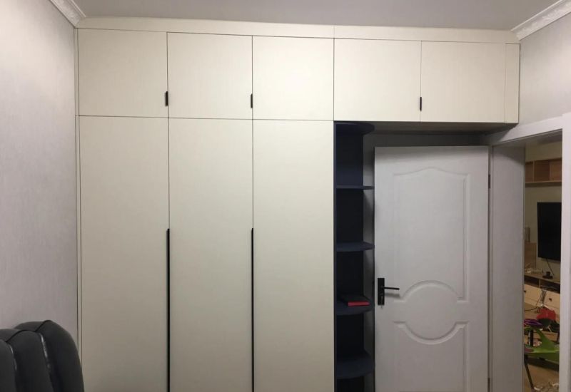 定制衣柜避坑指南,这9个设计千万别装,全是血泪教训! 如果再装修,定制衣柜一定坚持“9不装”,都是吃亏后的教训 - 家居知识
