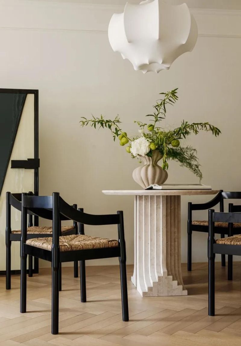 120m²极简法式,复古情调与现代审美的完美融合 谁说法式不适合普通人家!120m²极简法式,复古情调和现代审美 - 家居知识