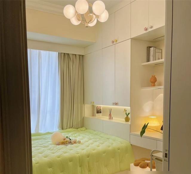 一位广州妈妈，把8㎡次卧改成儿童房，全屋装榻榻米，暖黄太舒适 - 家居知识