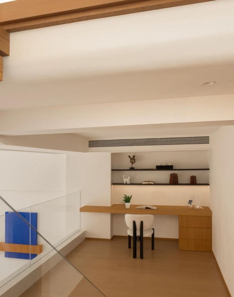 私宅设计：原木基调，让阳光在木纹里“慢下来” - 家居知识