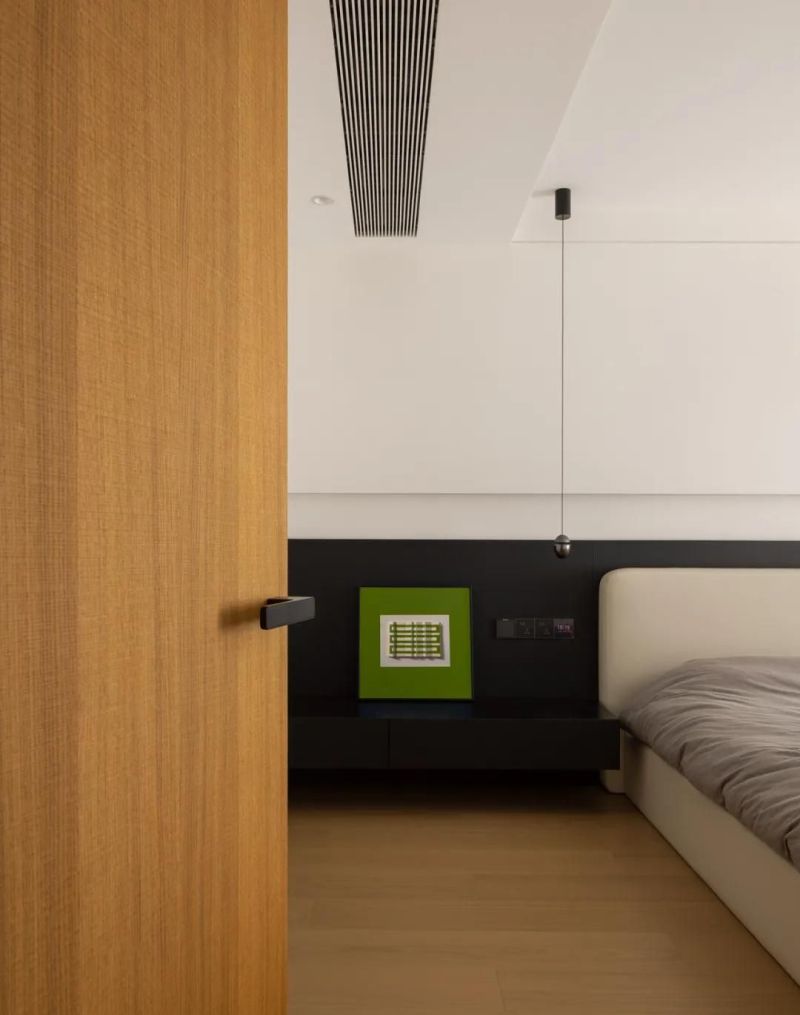 私宅设计：原木基调，让阳光在木纹里“慢下来” - 家居知识