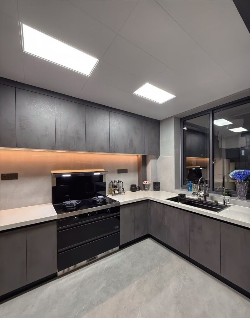 湖南一女生，不听劝阻一意孤行，装现代极简风，最后效果好极了！ - 家居知识