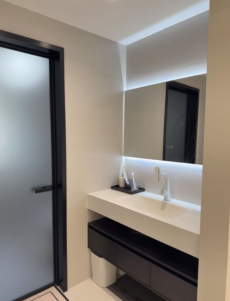 安徽女生坚持极简风,高级松弛感引热议 安徽一女生,不顾家人反对,坚持"极简风",把高级松弛感玩明白了 - 家居知识