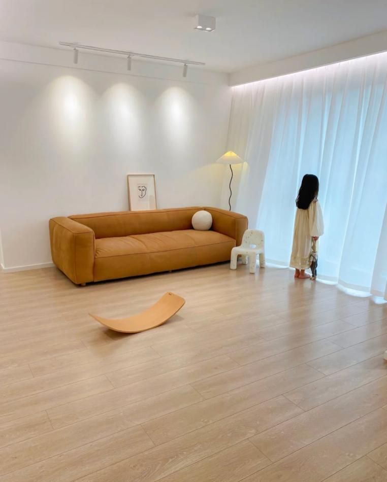 装修完“空无一物”，被说成出租房，这样的“极简”才精致 - 家居知识