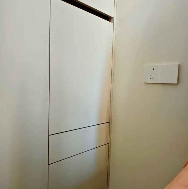 年轻人为何抛弃床头柜?这些新潮设计更实用! “床头柜”已逐渐退出中国家庭!看看年轻人的做法,高级又实用! - 家居知识