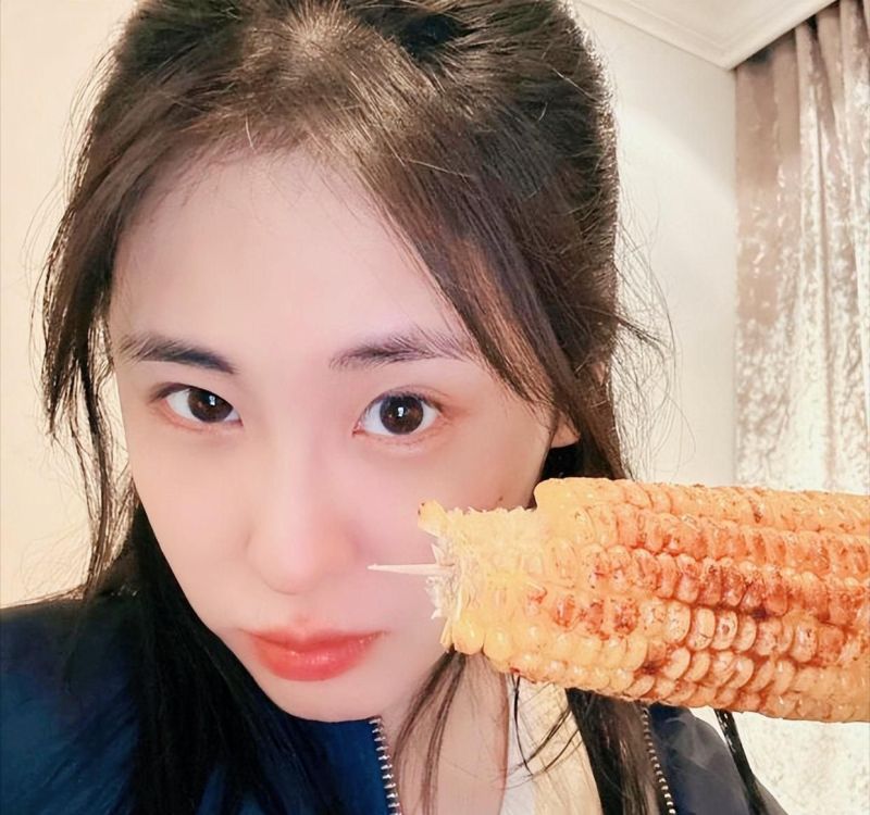 35岁张碧晨晒出家居照，装饰高级，专注音乐，那叫一个岁月静好 - 家居知识