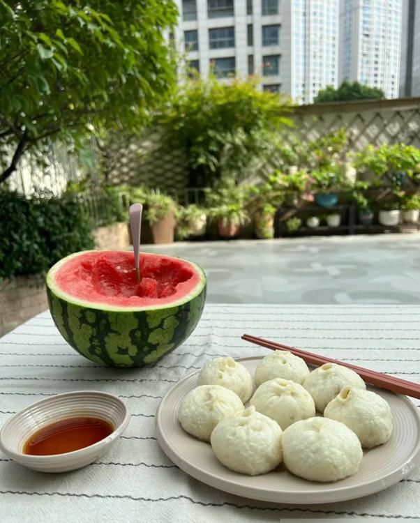 浙江一女子晒出103m²的家，美式风格装修，入住7年，窗明几净 - 家居知识