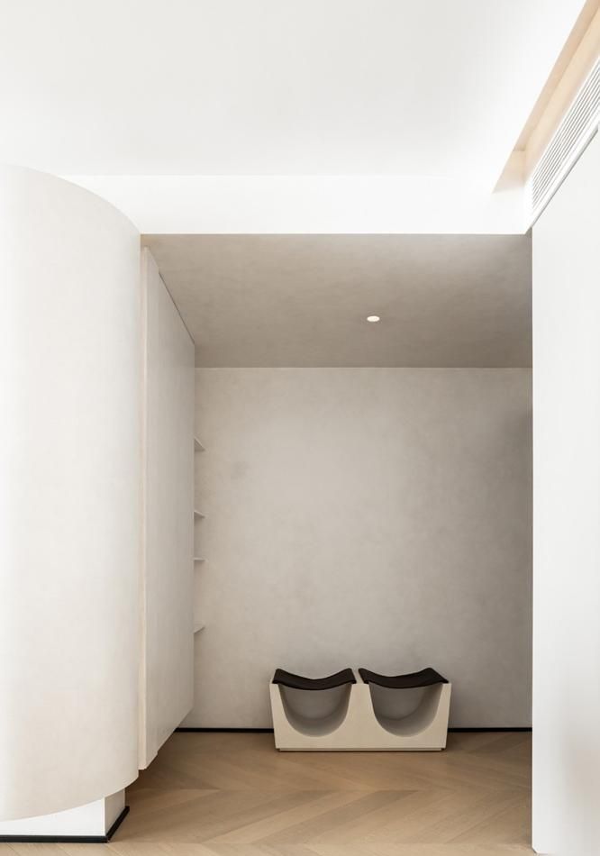 意式极简风家居,高级感与简约大气的完美融合 夫妻俩把家装成意式极简风,进屋倍感高级,骨子里透着简约大气 - 家居知识