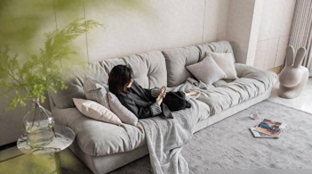 150㎡意式极简豪宅,高级感拉满! 看了她150㎡的房子,才知道什么叫高级!意式极简装修,太美了 - 家居知识