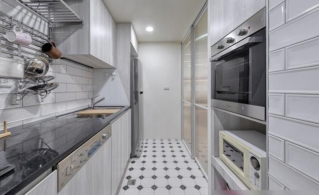 73㎡北欧混搭风三口之家,入户清爽透亮惹人爱 三口之家的73㎡,全屋坚持北欧混搭风,入户那叫一个清爽透亮 - 家居知识