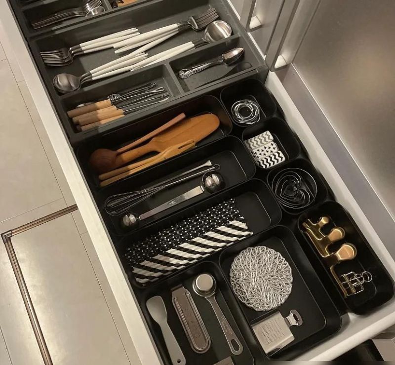 超喜欢日式布局里，这种干脆利落的厨房 - 家居知识