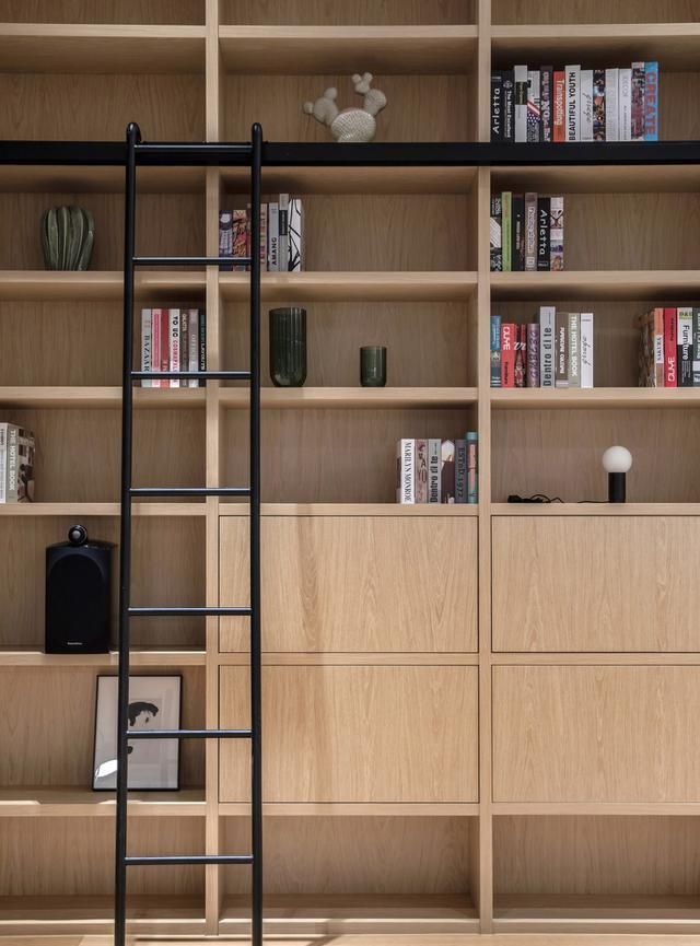 5千字干货文：如何在家打造一个漂亮的书柜？买成品or定制书柜？ - 家居知识