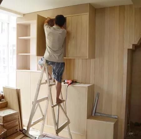 5千字干货文：如何在家打造一个漂亮的书柜？买成品or定制书柜？ - 家居知识