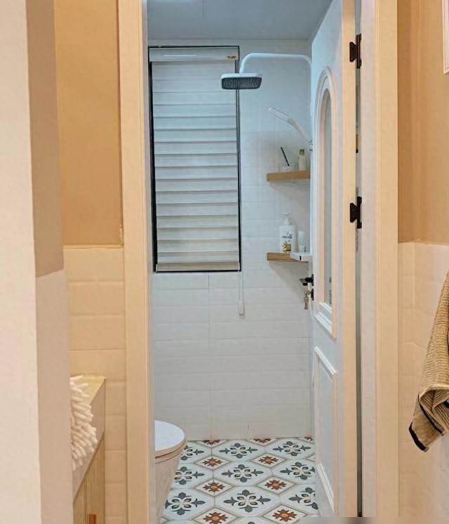 河南一夫妻，拒绝过度装修，全屋那叫一个极简，这才是心动的感觉 - 家居知识