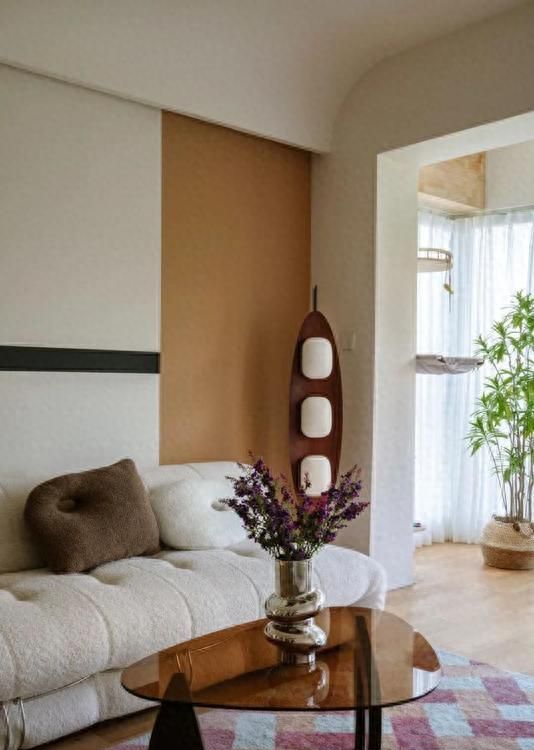 独居女子的100㎡日式复古家，20万打造绝美窗景与2猫的浪漫生活