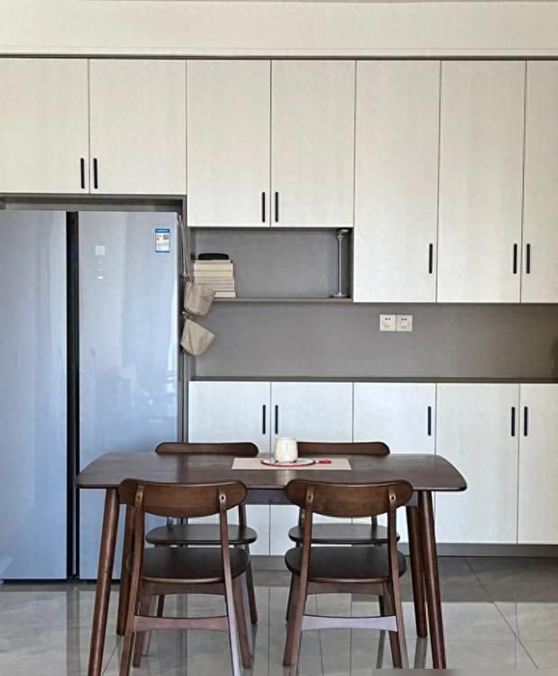 河南一女子的家火了，坚持“极简生活”，干净整洁才是最好的装修 - 家居知识