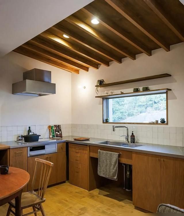 日本一33岁太太，因太会布置而走红，全屋简单清爽，治愈超多人！ - 家居知识