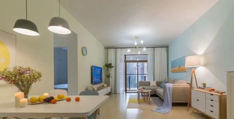 145㎡极简四居室,无吊顶设计打造明亮省钱家 145平米,四室两厅,极简风格,全屋无吊顶设计,明亮大方还省钱 - 家居知识