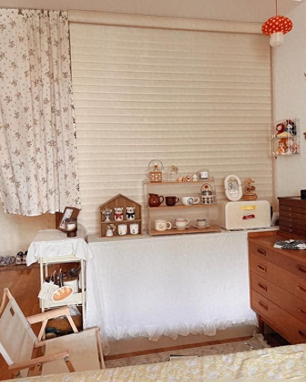 江苏女子35㎡原木风新家走红，温馨治愈引网友心动