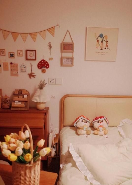 江苏女子35㎡原木风新家走红,温馨治愈引网友心动 江苏女主晒出35㎡的新家走红:原木风设计温馨又治愈,令人心动! - 家居知识