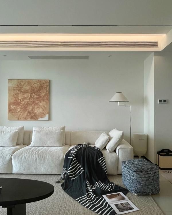 安徽女子133m²新家走红,电视柜设计引全网模仿,高级感拉满 安徽一女子晒出133m²的家,仅电视柜就让无数人效仿,太高级了 - 家居知识