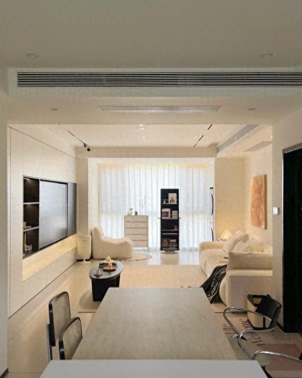 安徽女子133m²新家走红,电视柜设计引全网模仿,高级感拉满 安徽一女子晒出133m²的家,仅电视柜就让无数人效仿,太高级了 - 家居知识