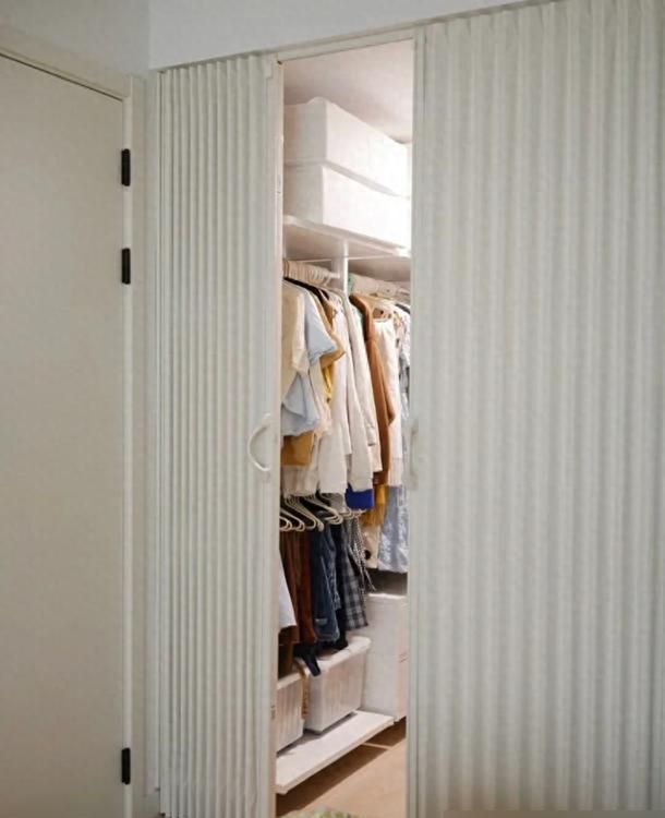 3平衣帽间，却搞定了全部衣服的收纳，太强啦 - 家居知识