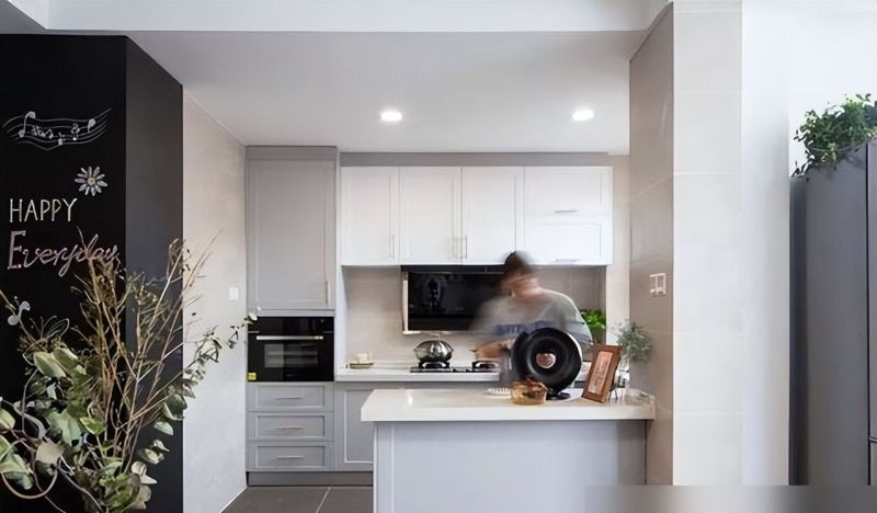 云南一户人家，因极简装修而走红，屋内铺满木板，一进门就被治愈 - 家居知识