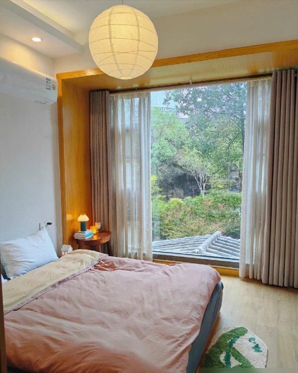 重庆一43岁婆婆，因“坚持穷装”而走红，全屋那叫一个极简 - 家居知识