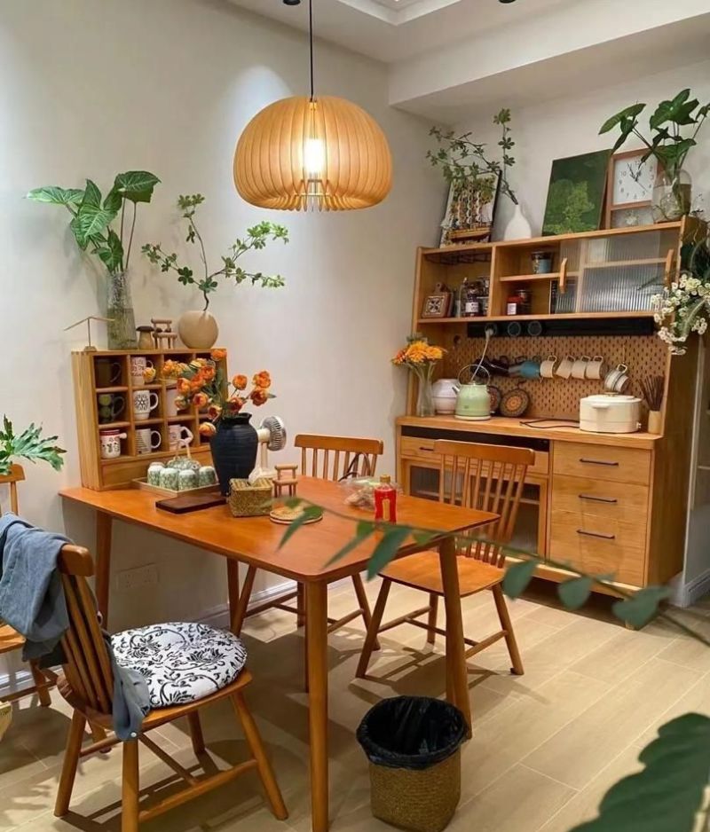 一见倾心的餐边柜,高颜值与省空间的完美结合 看到餐边柜的第一眼,我就被彻底征服了,颜值高又省空间 - 家居知识