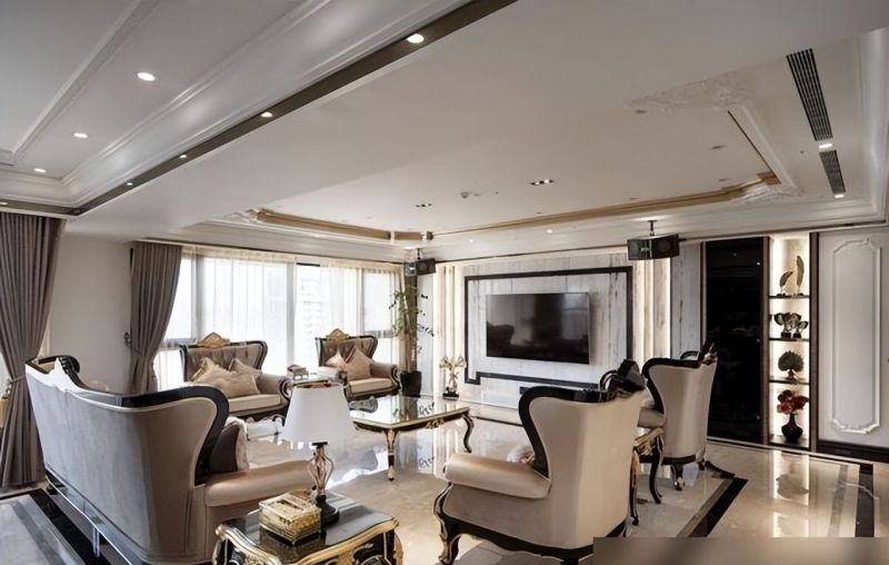 他竟把宫廷搬回家！331㎡古典风豪宅，轻奢大气，精致感全拉满 - 家居知识