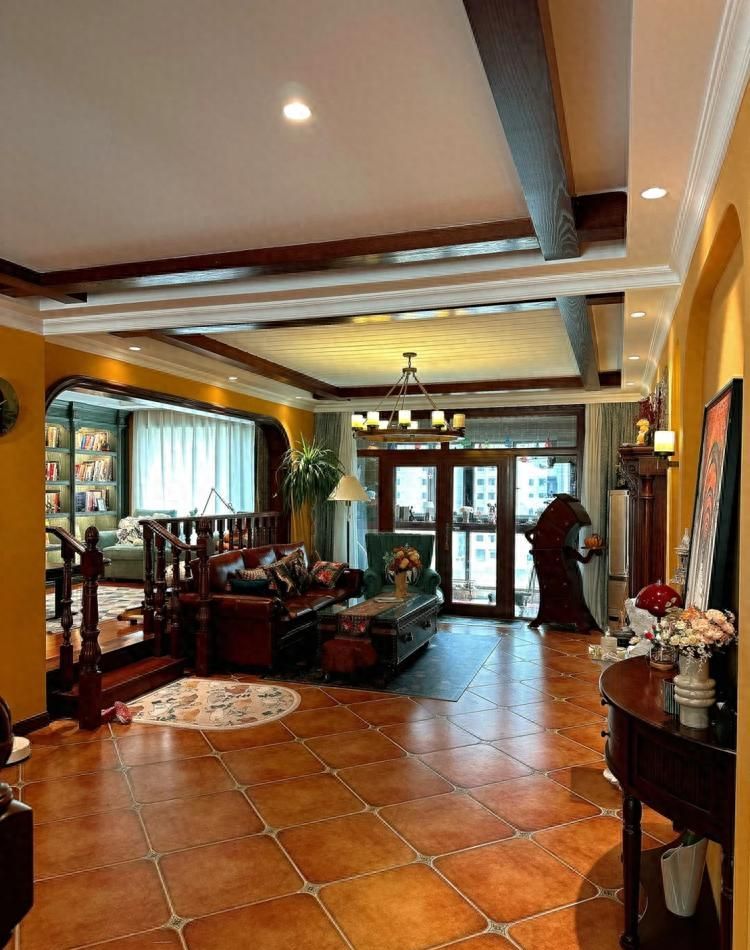 过气美式风格的家竟颠覆认知! 说实话,刷到这个“过气”美式风格的家,真的有点颠覆认知! - 家居知识