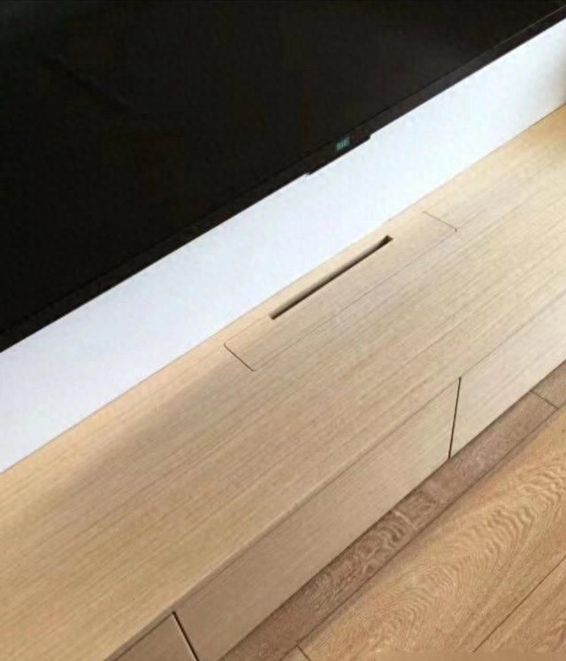 电视柜不只为电视！影音设备收纳妙招，定制你的全能娱乐中心