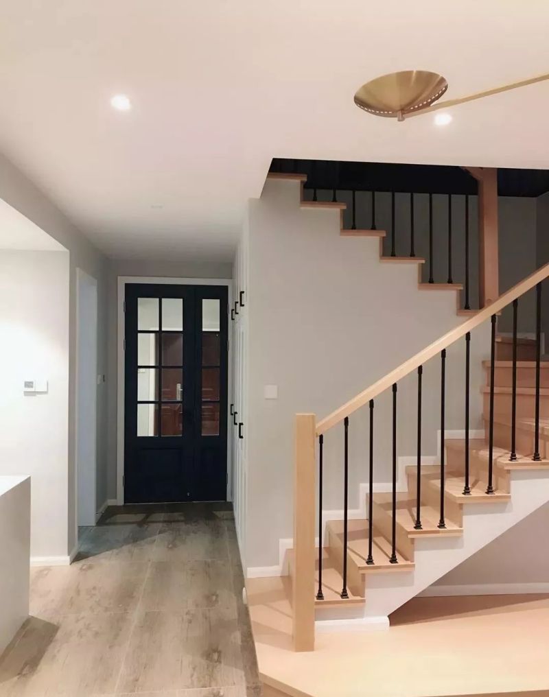 140㎡北欧风跃层三居室：顶层大露台 + 精致软装，打造舒适治愈家 - 家居知识