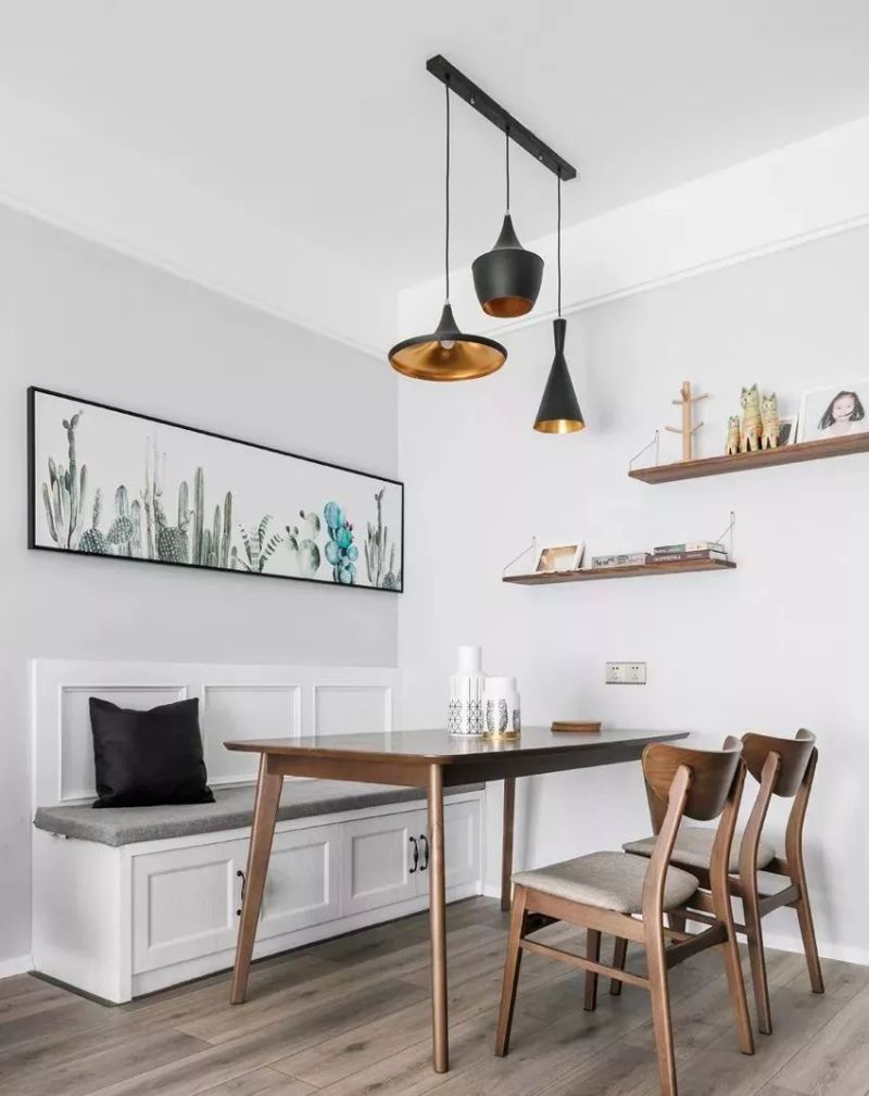 85㎡简约风二居室：灰色调 + 木色家具，小户型也能装出满满格调感 - 家居知识