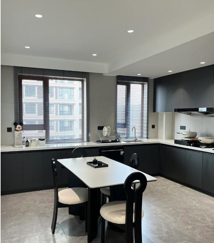 浙江泓优材装饰材料公司以极简主义为灵感，呈现轻奢时尚盛宴 - 家居知识