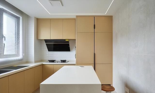 160㎡顶楼跃层,侘寂风与轻法式的自然美学碰撞 买下顶楼跃层,160㎡侘寂风遇上唯美轻法式,解锁自然家居氛围 - 家居知识