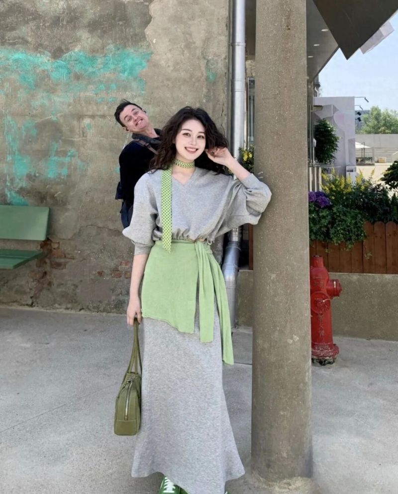 风格碰撞的混搭魔法，演绎独属时尚态度