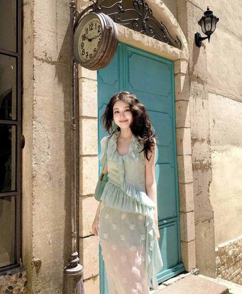 风格碰撞的混搭魔法，每一套混搭都在演绎独属于自己的时尚态度。 - 家居知识