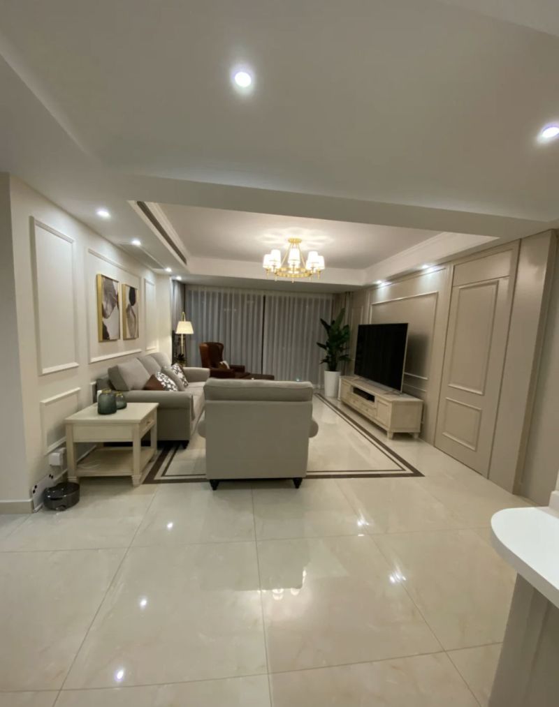 定制梦想衣帽间,轻松拥有豪宅般生活 定制一间宽大的衣帽间,实现梦寐以求的想法,过上豪宅般的生活 - 家居知识