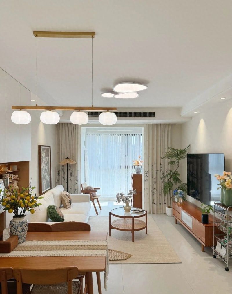 60平原木风小家，简约设计打造明亮通透空间