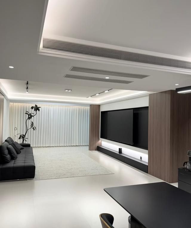 不顾家人反对，坚持装意式极简，最后效果反而高级又温馨，晒晒 - 家居知识