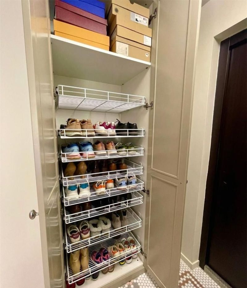 9个打破常规的定制柜设计,轻松解决生活痛点,实用又惊艳 9个不按套路的“定制柜装修”,反而能解决生活痛点,好用到飞起 - 家居知识