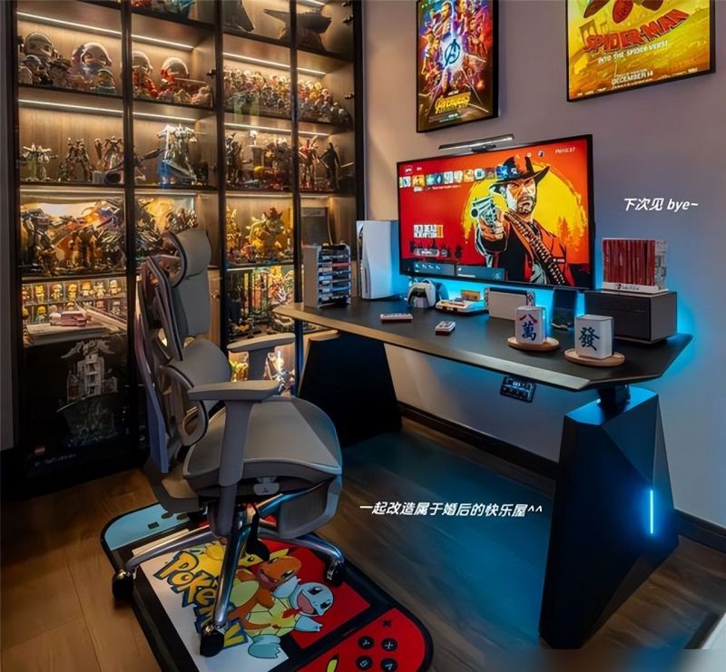 青岛新婚夫妻晒出10㎡次卧室：因翻修成炫酷电竞房走红，惹人羡慕 - 家居知识